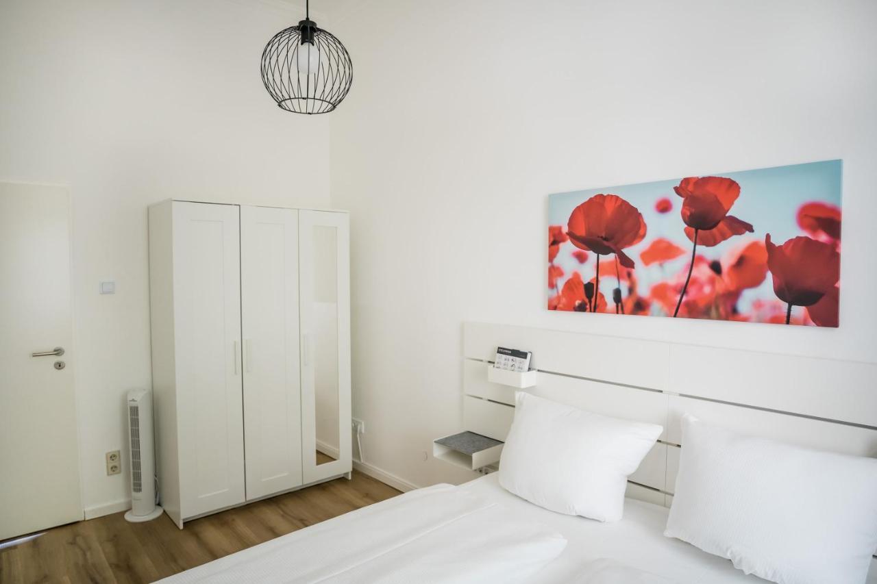 Spacious Apartment In Berlin Mitte For 6 Dış mekan fotoğraf