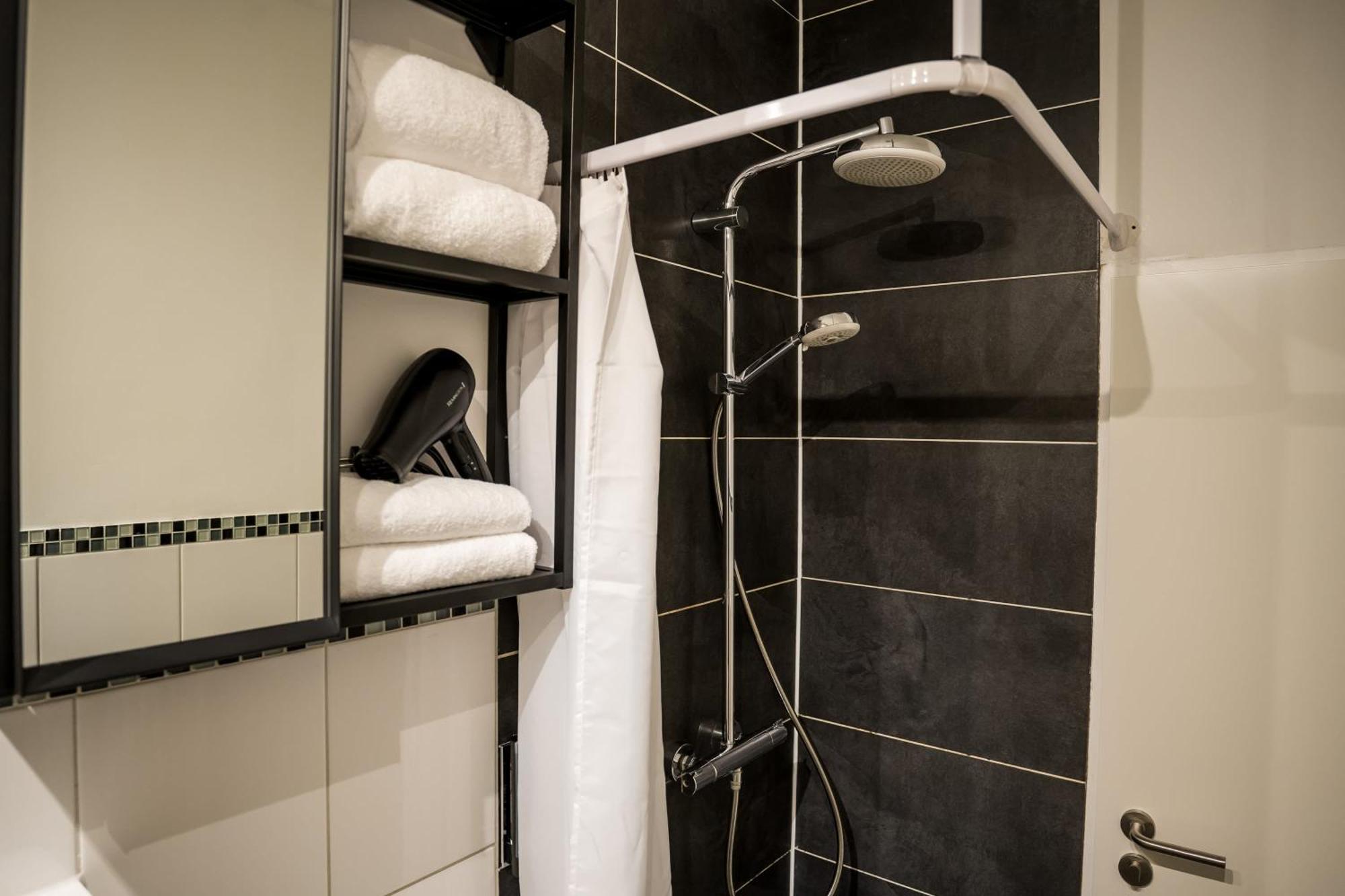 Spacious Apartment In Berlin Mitte For 6 Dış mekan fotoğraf